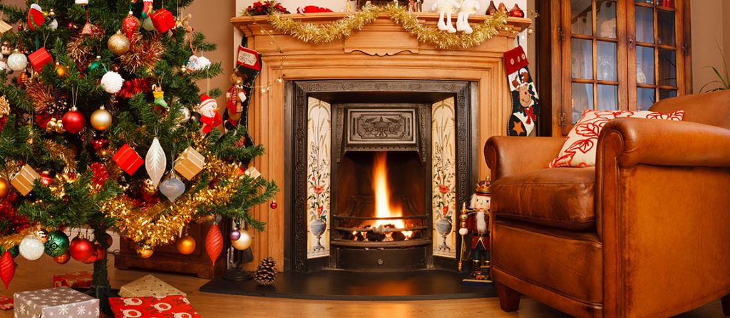 Christmas decoration safety tips